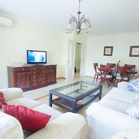 Aparment Neptuno- Located On The Promenade A Few Metres From The Beach. Estepona Buitenkant foto
