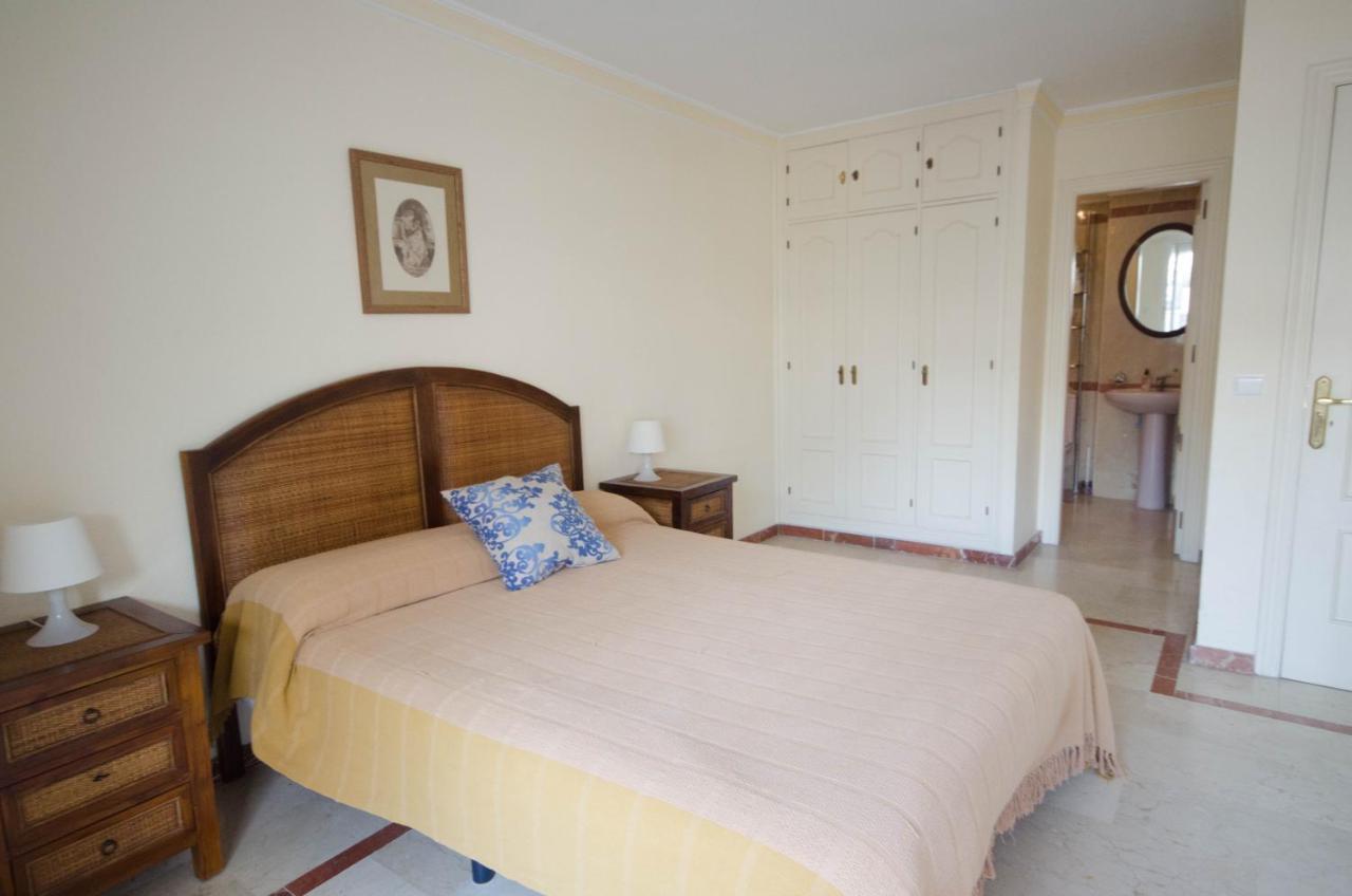 Aparment Neptuno- Located On The Promenade A Few Metres From The Beach. Estepona Buitenkant foto